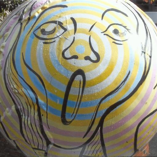 I enjoy Art(have my work on http://t.co/Wcv3RvlTEA(Artist Name:RobynLee) reading,music,travel,internet,animals(I have two spoilt cats) & my family & friiends:-)