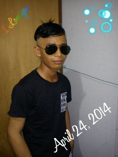pngen nyari cwe yg,,mnerima ap adny,,,ad ga ya.     'cinta mmbua,t qu gila
