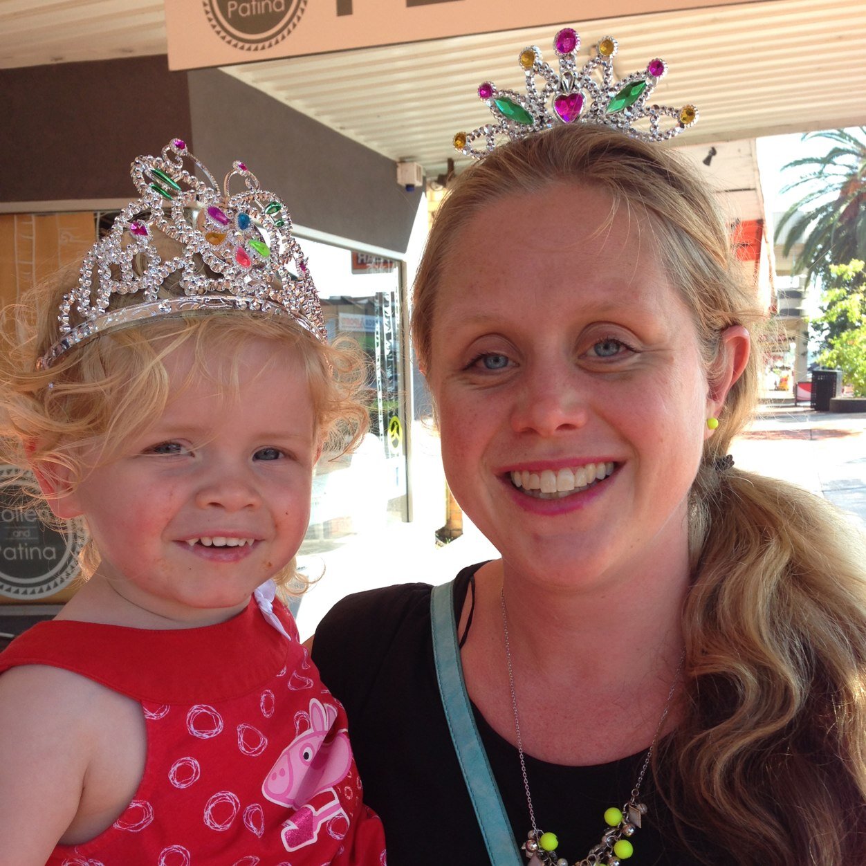 KateChinner's profile picture. 