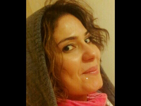 عهود العمري من الباحة وساكنة في جدة_ عمري. 28. طولي 163 وزني 61  ابي فحل وجاد ولا يجيني خاص الا ومعاه بطاقة.واذا يبغى رقمي ما عندي مانع انني اعطيه اهم شيء الجاد