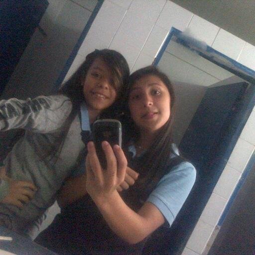Esaa Es Tu Mamaa? Sii... :D        Suegraaaaaaa :3