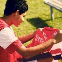 @Arsenal Till I Die || Gue juara 1 Kompetisi Matematika Tingkat SD se Banten pada saat kelas 2 SMA. Keren kan? Tepuk tangan dong..