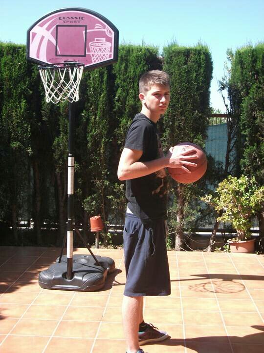 pabloleonperz's profile picture. 