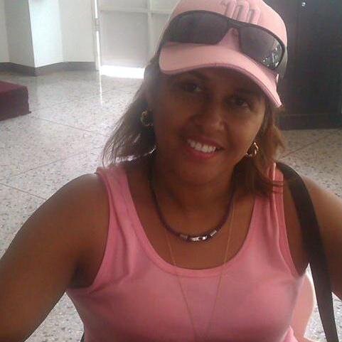 Abogada egresada de Universidad Bolivariana de Venezuela. Unidad y Patria Socialista bajo la corriente de pensamiento Chavista