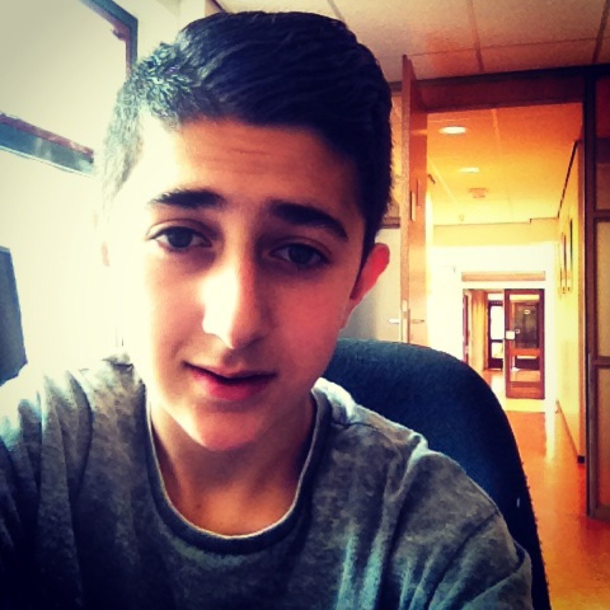 Trap onder je hol met flym scherpe louboutin kicksz