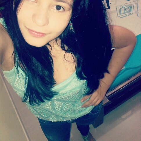 DaniiaFlorez's profile picture. 