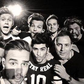 hi I'm a crazy mofo .. i love one direction and i love CHICKEN 3