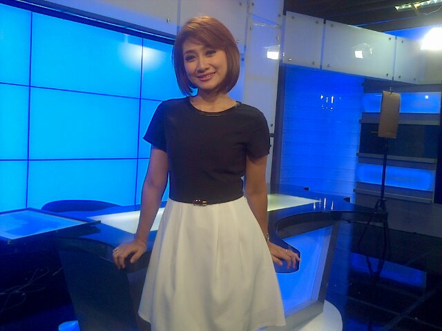 Mom of 2 incredible kids Valiant n Letizia; Have 1 dream: live happily ever after; Journalist@ RTV, was @MetroTV,TPI,Berita Satu, Tugure. IG kenia__gusnaeni