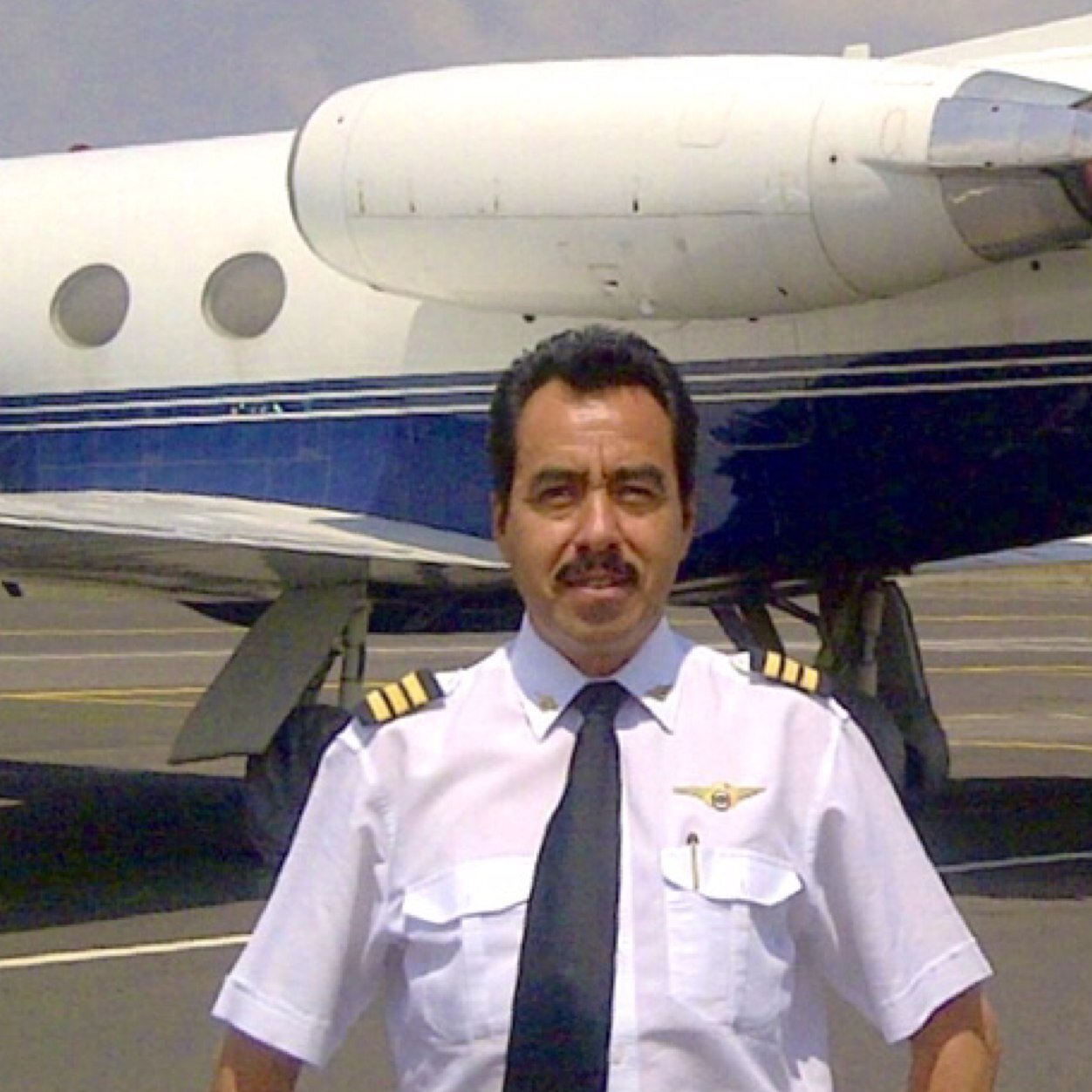 Piloto Aviador, apasionado de la #Aviación. Servicio de vuelos privados #Oaxaca @grupomedita
