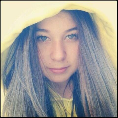 soy DIRECTIONER . me gusta justin bieber,little mix, jason derulo ,chris brown,  5sos   siganme en tumblr  http://t.co/IOzwf5SO4O   porfiss