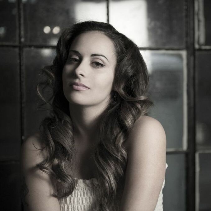 Crystal_G02's profile picture. Actor, Artist, Lover of Creativity, Supporter of other Actors, Unfollower of Unfollowers and serious crypto addict