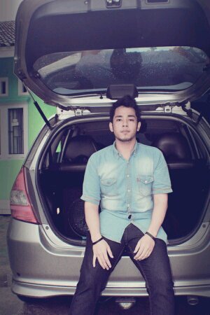 19 Juli 1993 | Poltekkes Kemenkes Jakarta 2 | Teknik Elektromedik | I will tell you more when we meet |