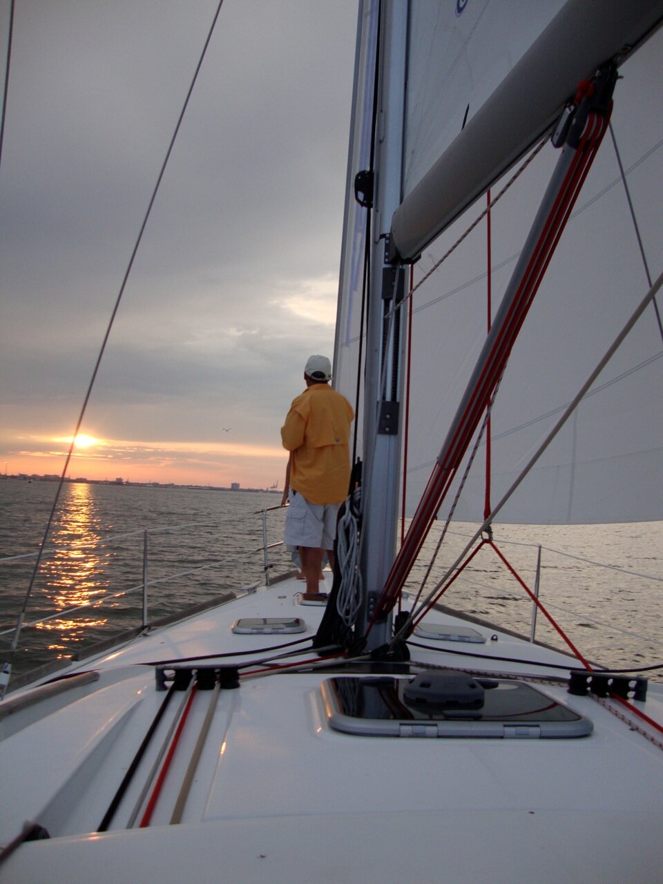 Sail Calm, Sail Confident, Sail for Fun! OSA Sail is a US Sailing accredited school