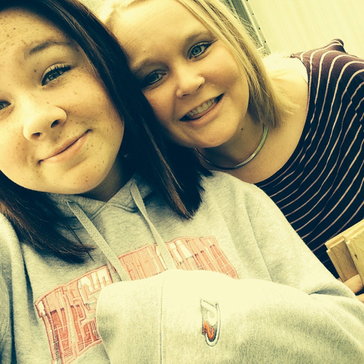 amybharvey's profile picture. I'm Amy....I have an amazing husband, the best family, Auntie to Miss Lucy and love her to pieces, awesome lil cousins that have my heart and fabulous friends.