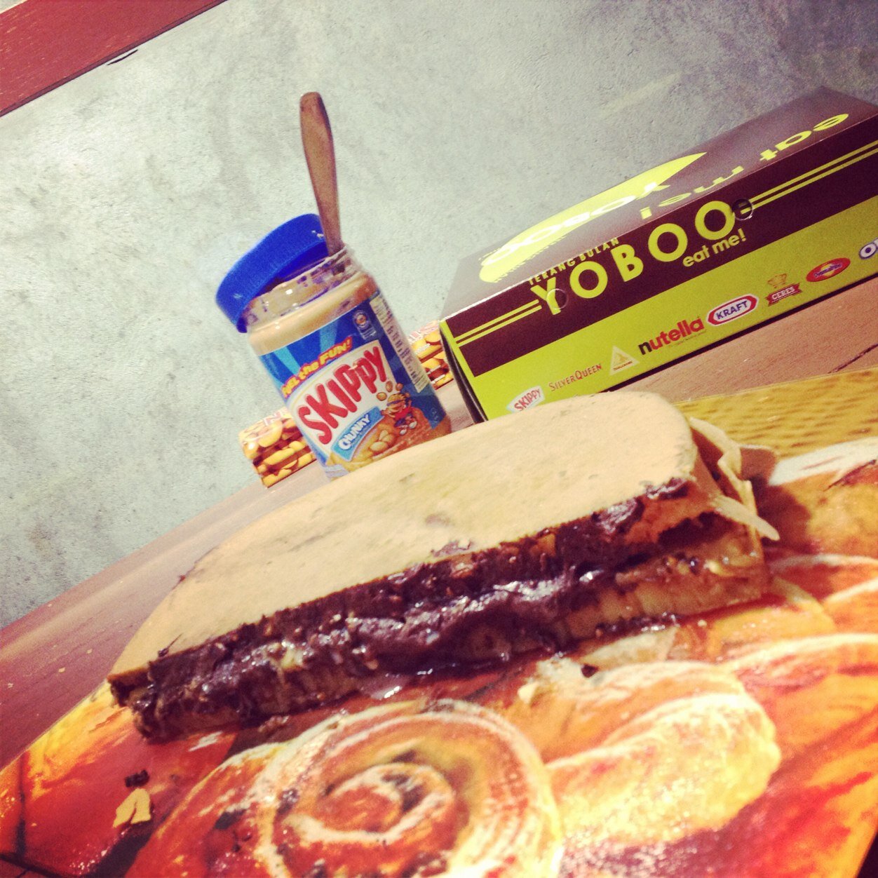 tb_yoboo's profile picture. You can EAT ME. at Jln. Botolempangan (Samping Kantor Golkar) or call us for delivery order +6285696731450 +6289674790190 +6282114498498