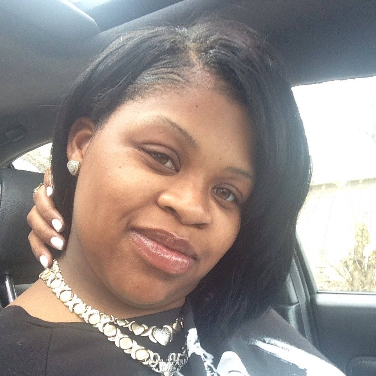 Beautiful mother to my kids zy & soni