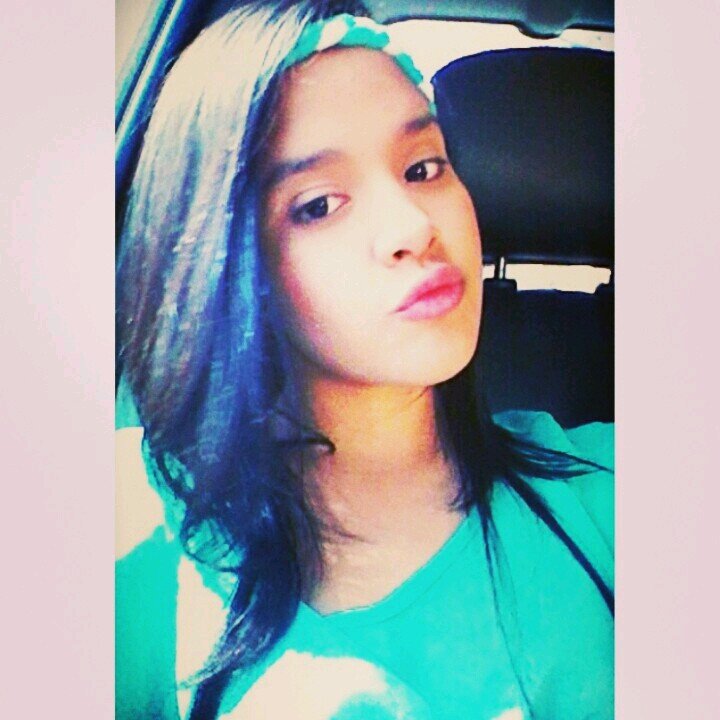 valeria_azuaje's profile picture. I Love Paris