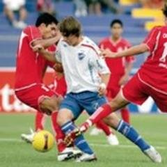 FUTBOLISTA PROFESIONA,La familia es mi base pra todo en la vida,confio en dios creoq la unica clave para lograr metas es la perseverancia el sacrificio humildad