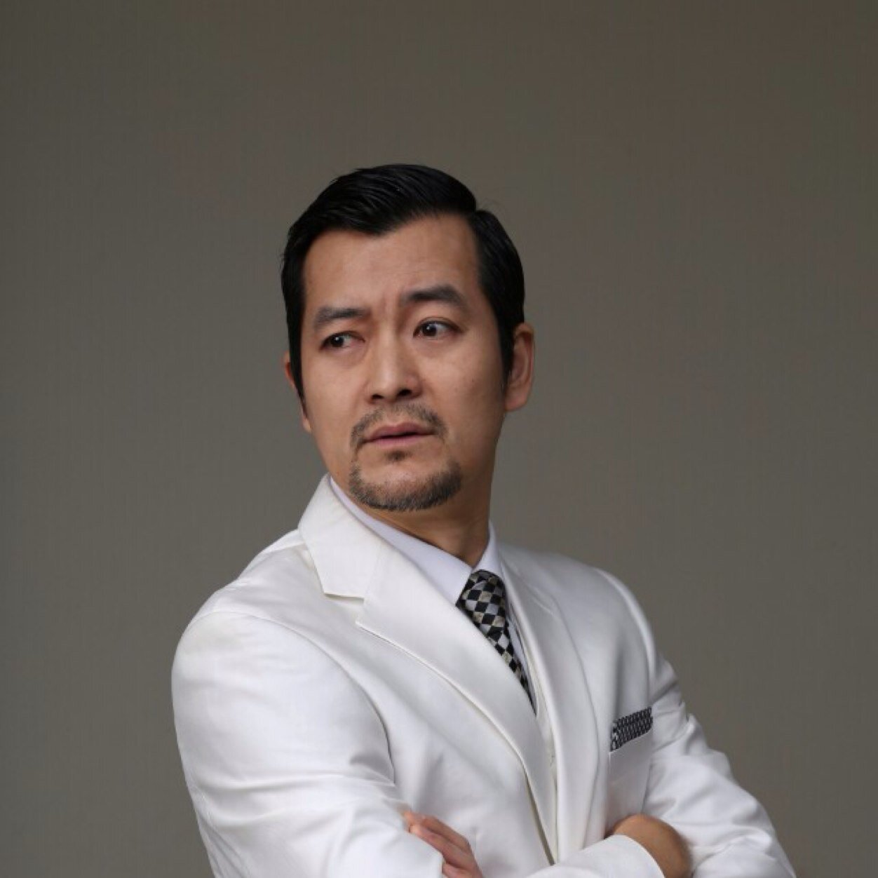 난 사람이다......