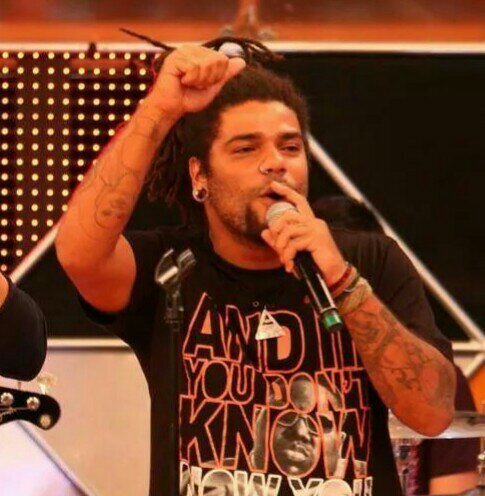 Fã Club Onze20 - Rio de Janeiro . Criado 28/11/12 ..Vamos divulgar e pedir nas Radios! Meu lugar é com vocês @Onze20  ♥
 http://t.co/mMfnJp6O3u