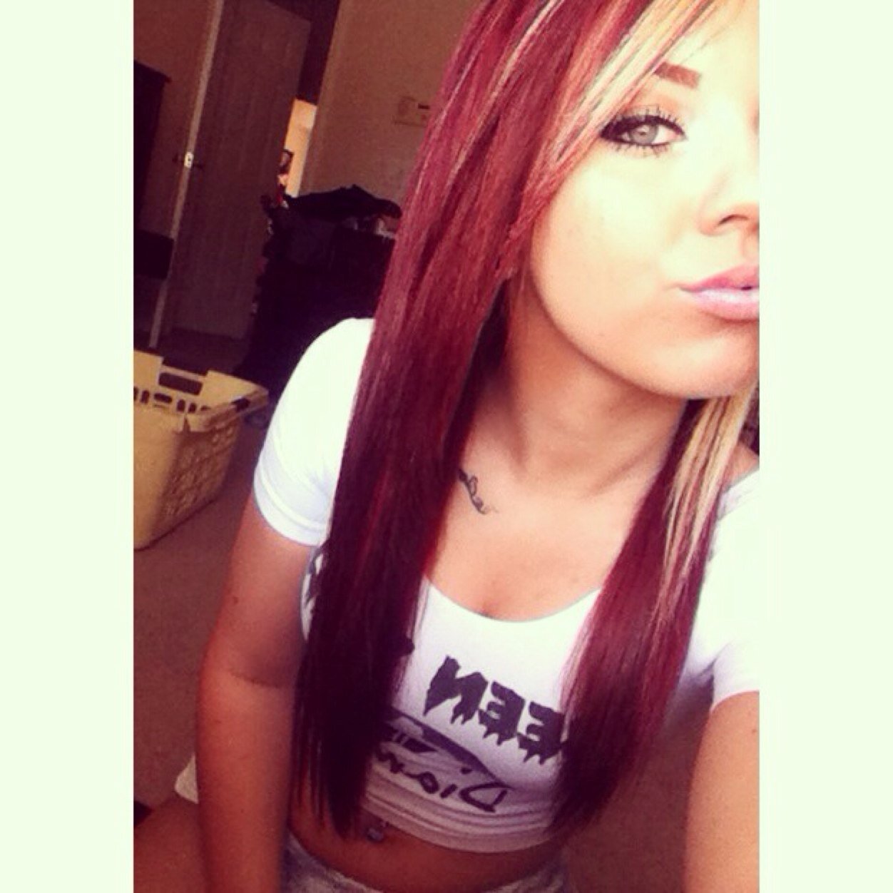 beecapp's profile picture. best thing my teacher taught me was to keep my eyes on my own paper