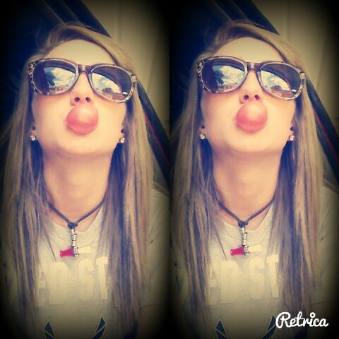 .a small town girl, that has hope of chasing and following her dreams and whatever God puts in her way. #TeamFollowBack ☀