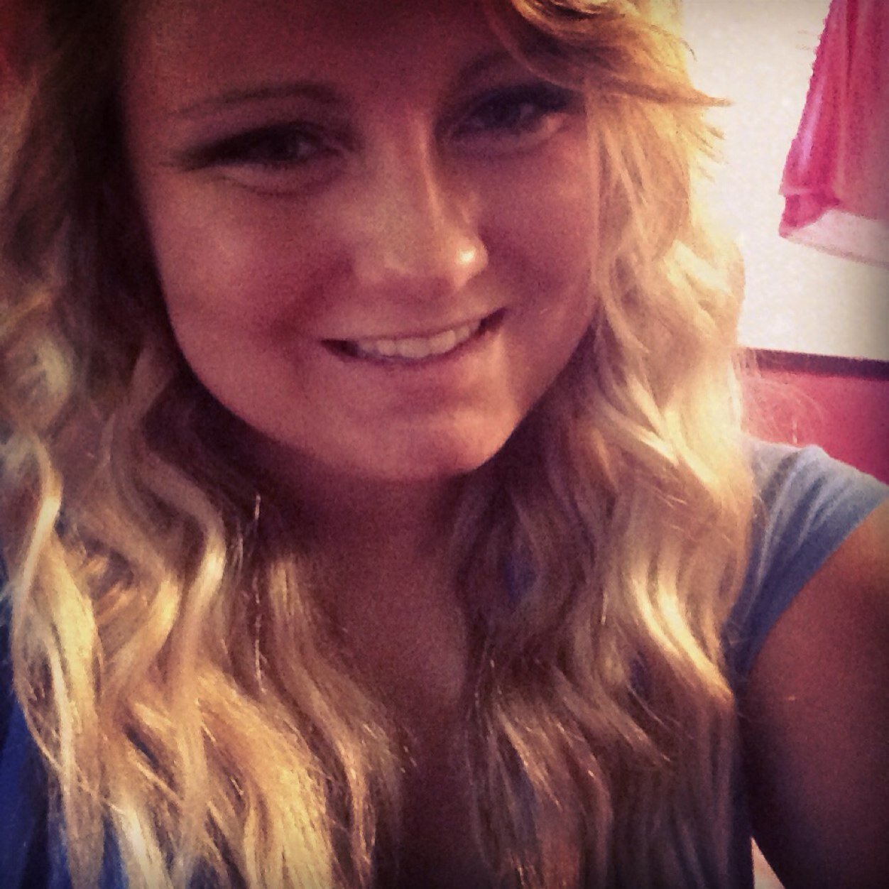 24. Hair Stylist✂️.UF Gators. Chi Bears. Country music. The boyfriend ❤️ Follow your arrow ---