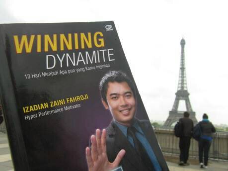 Hyper Performance Motivator | Penulis Best Seller : #DreamAccelerator | Entrepreneur | Manajemen : 082-331-751-751