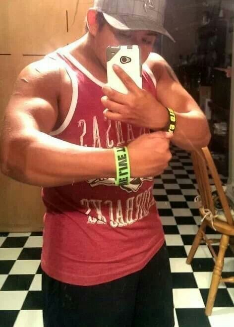 JohnnyWilder5's profile picture. 