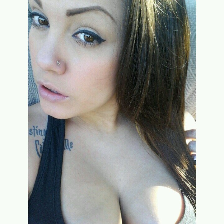 GYPSY-QUEEN; SELFmade; i AINT never LIED to kick it;they win wen yur Soul dies;so i KEEP MINE LIT; *SparkSpark #MIXEDpride #LIFTEDladies  followME&YURimplulses