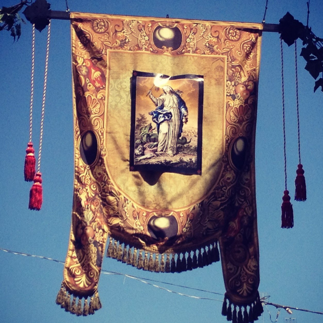 Twitter de les festes de Moros i Cristians de La Vila Joiosa. Del 24 al 31 de Juliol #LaVilaEnFestes
