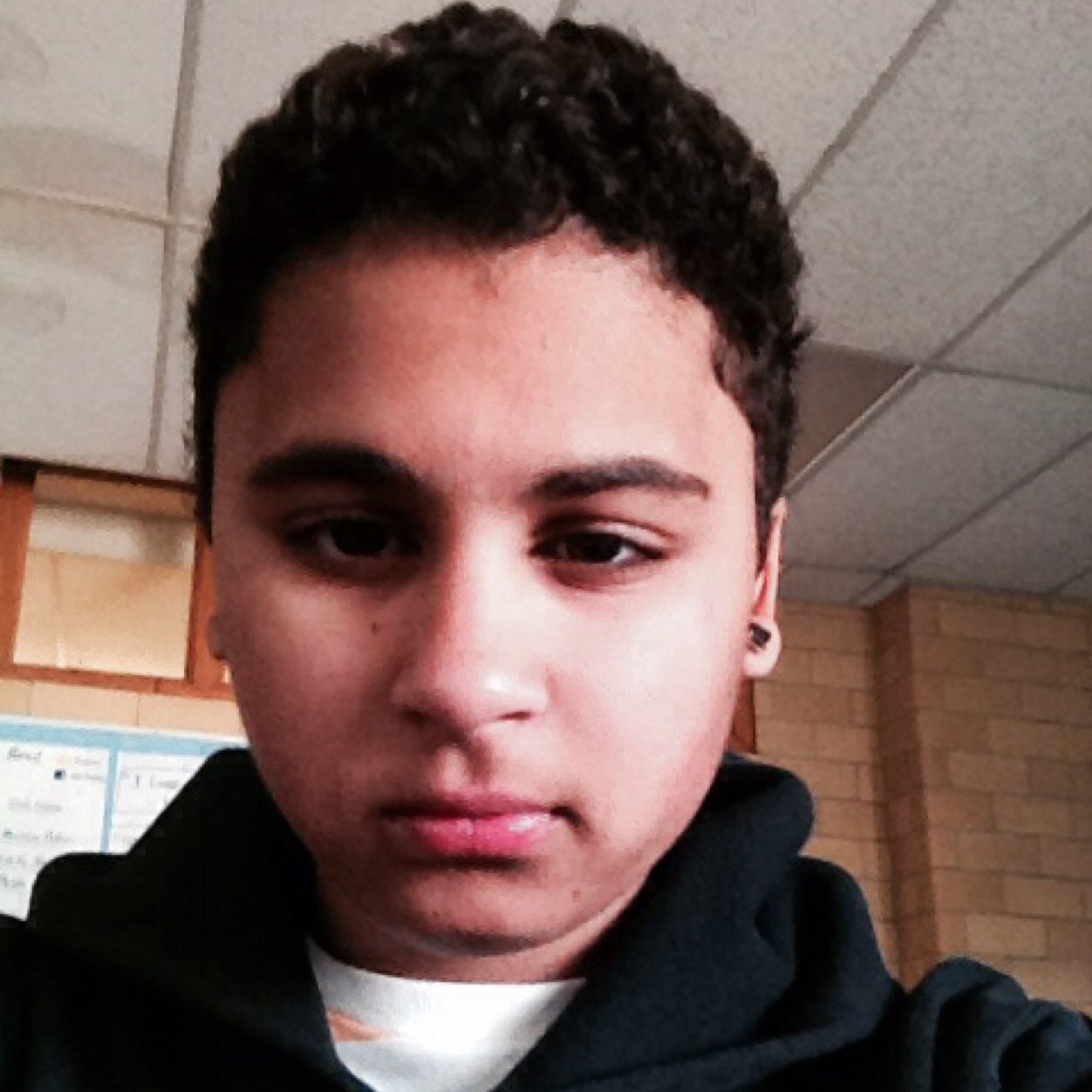 Dancer,singer, boxer, actor,model, im a 16 year old dacer who dreams of dacing with chris brown and shereen jenkins,IG akyra_got_swag, facebook:akyra burnett