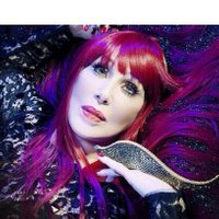 avatar or real picture of Cher