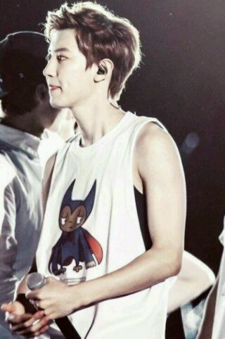 รอพี่คริสอยุ่นะ รักพี่คริสอยุ่นะ จะคอยให้กำลังใจพี่คริสนะ 3