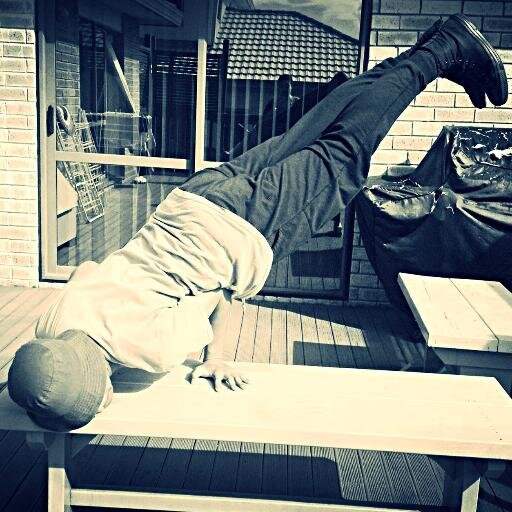 AsapNoisey's profile picture. Likes Dance, Music, Art & Sport :), Pizza & Energy Drinks xD Movie Fanatic Classics And New 8-)
Loves Jerkin 3, It Will Never Die It Aint Dead