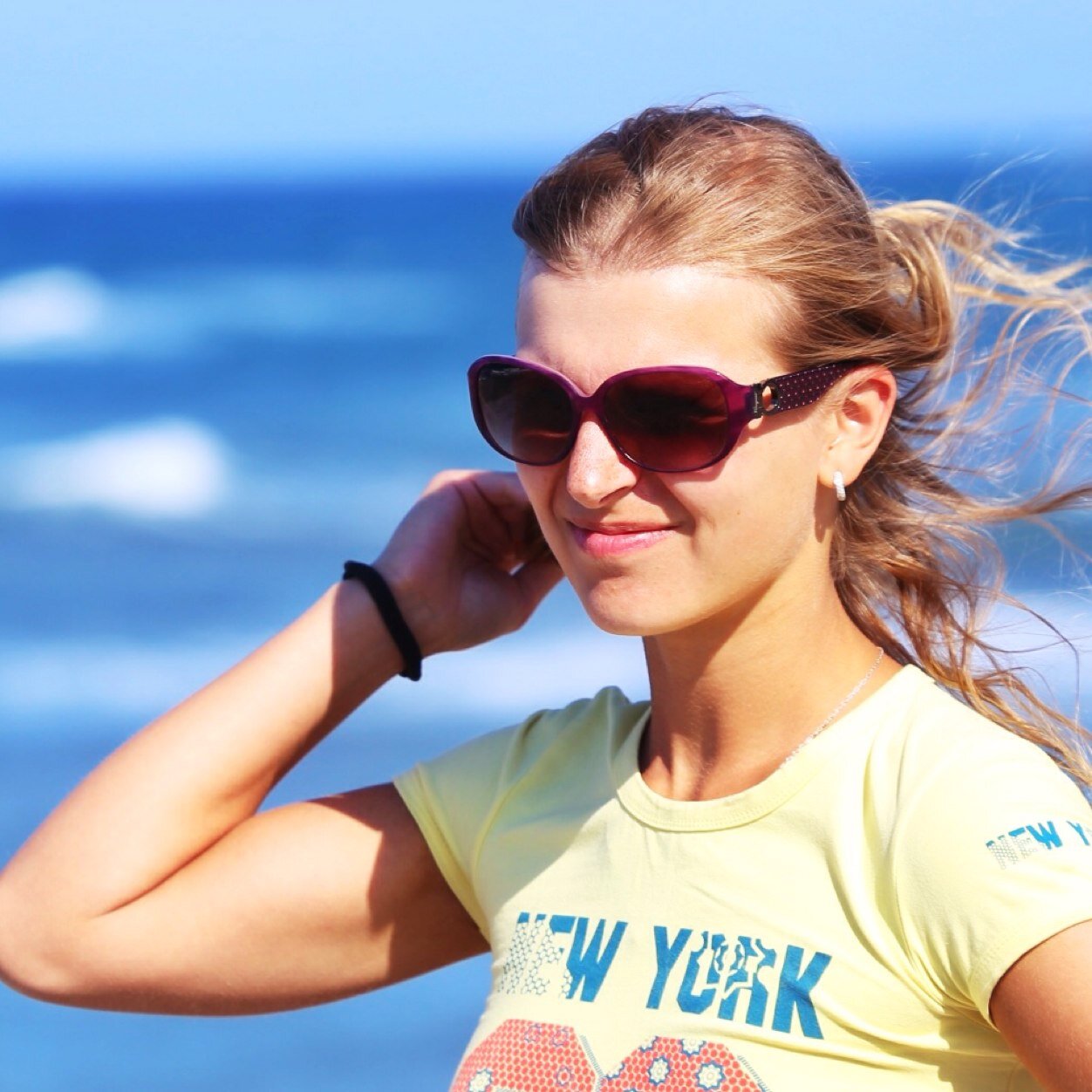 Anastasi_ya86's profile picture. Жизнь нужно пробовать на вкус и менять к лучшему! http://t.co/Ns9FQpdh