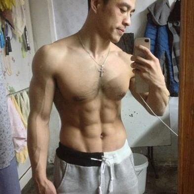 PoulWangIV's profile picture. 