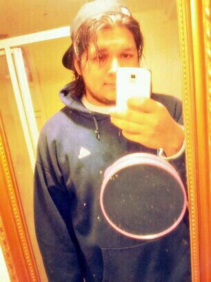 Yo check me out on soundcloud @kingkong847 and ig @kingkong902 for both. FWM http://t.co/cj3znh2pOp