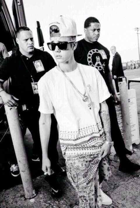 ∞ веlιевея - I Only Met Justin Bieber In My Dreams