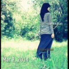 I'm Defhie ;) @fcg_9g | #9Gfrist #FCGmania #Kuadrat~ =D follback just mention guys ;) thankyu :D