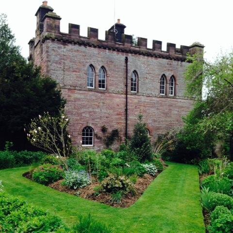 Stafford House is a Grade 2 listed Folly in Greystoke Cumbria. Award winning 4 Star silver Guest House. http://t.co/LpwsiFeFu2
