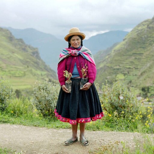 Documentary about the impact of climate change on the Kallawayas living in the Bolivian Andes. Funded by Kickstarter. TRAILER http://t.co/rTk9RpsJuz