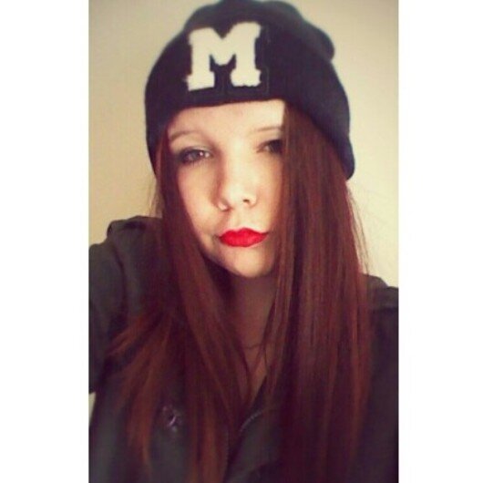 claudiagando's profile picture. 