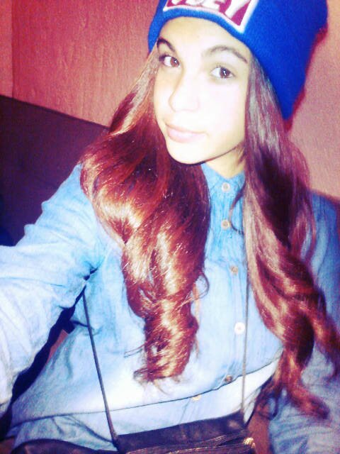 [✗_ _ _ _ _ _ _ ♥] I just loving being with my hOmies .. KELLY. SHAHEEMAH. & ZEENA ♥
