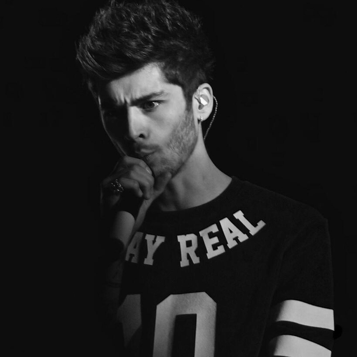 Zayn Is My King | Gotta Love Him・12/1-1993 10:00am A Angel Was Born | 8 Pounds |
