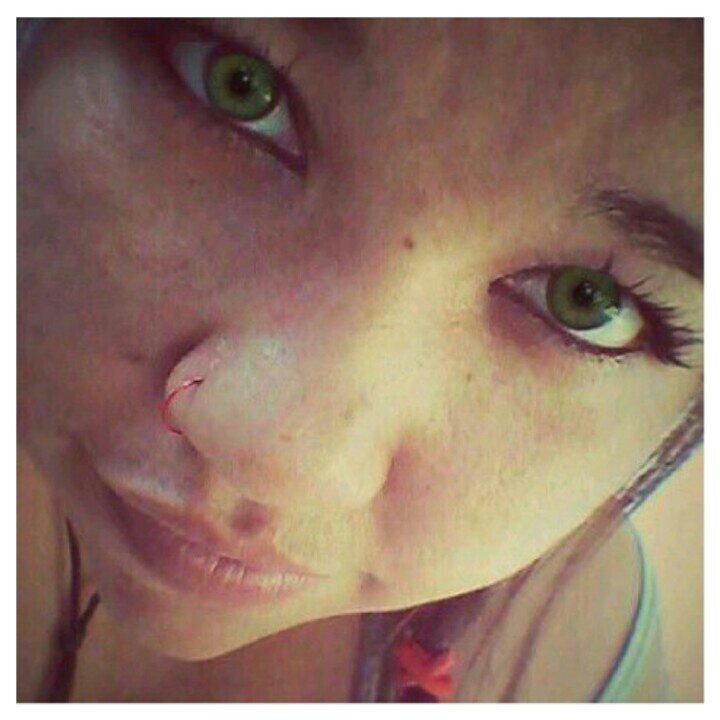 JennysouzaJg's profile picture. I walk away from everything with just a smile
The Agony of Coming Home has gone away
It's Everywhere It's Everyone It's Every Day♪♪