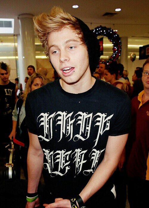 idk i just fangirl
