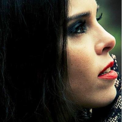 Hablo de belleza y moda, pero mi TL no es para cabezas huecas. Comparto noticias alternativas sobre 
Cosmética🔸Maquillaje🔸Moda🔸Vida sostenible