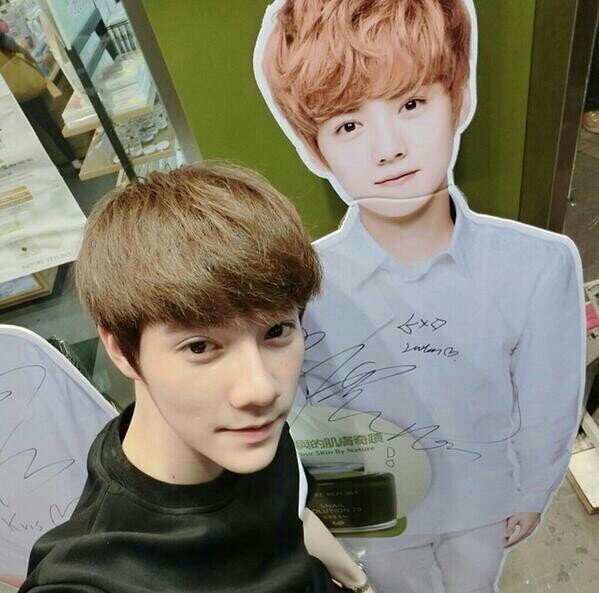 Just follow @TinkerbellYifan & Mention for a followback