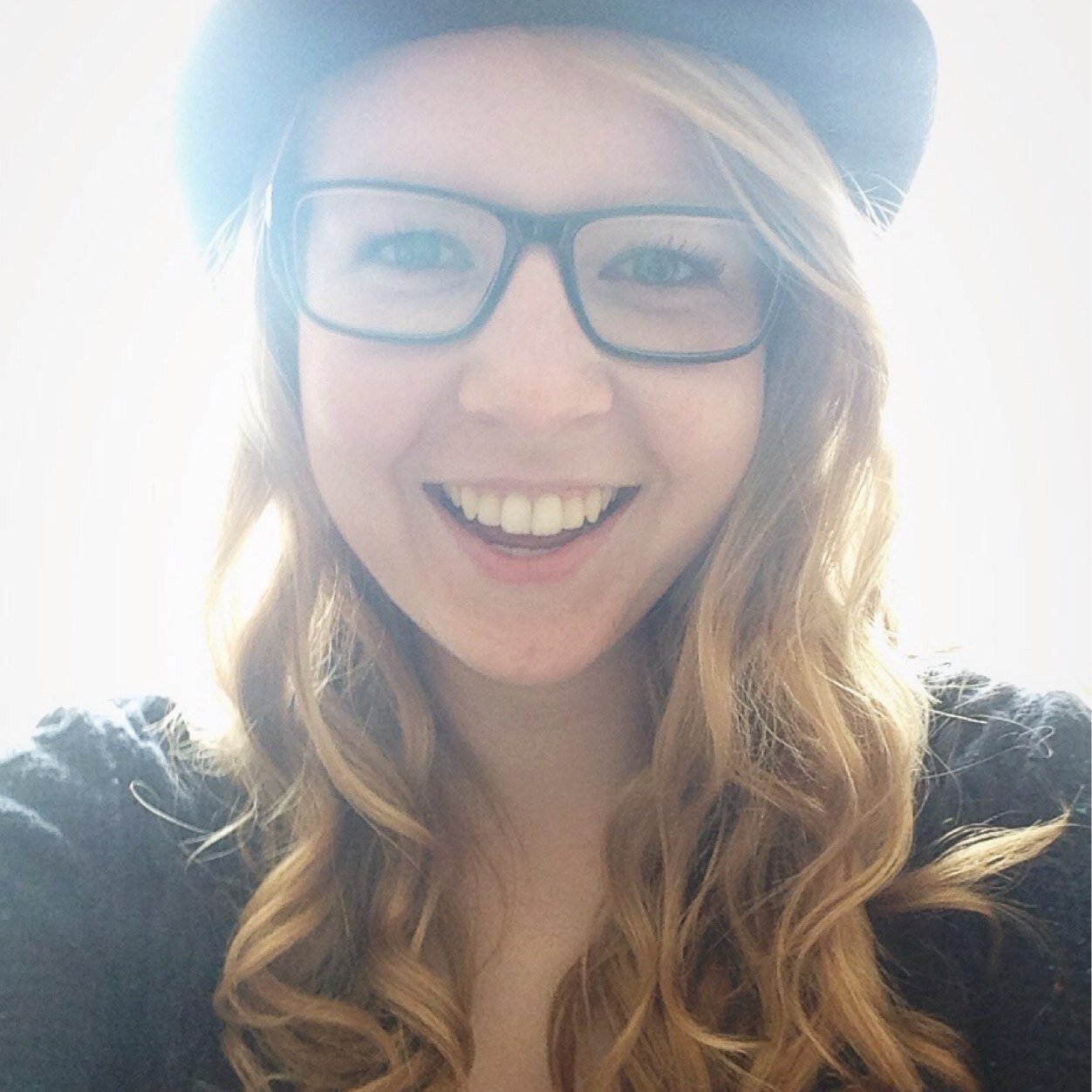 Rebecca2rose's profile picture. I love, love & travelling. I am my Beloveds and He is mine. Central Alberta